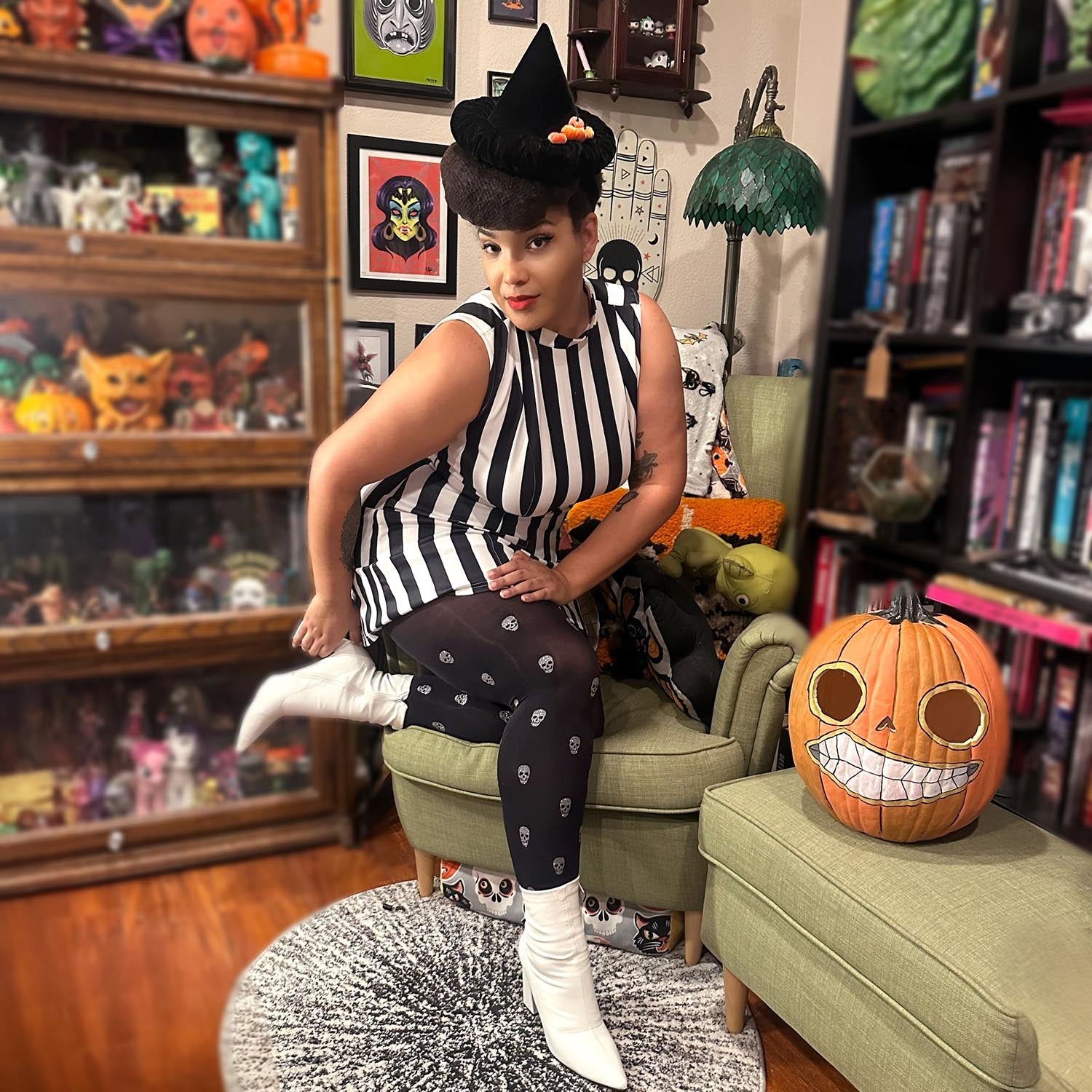 Ashleeta - Size F