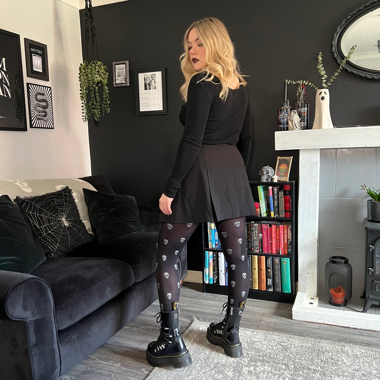 80 Denier Opaque Tights - Sparkle Skulls