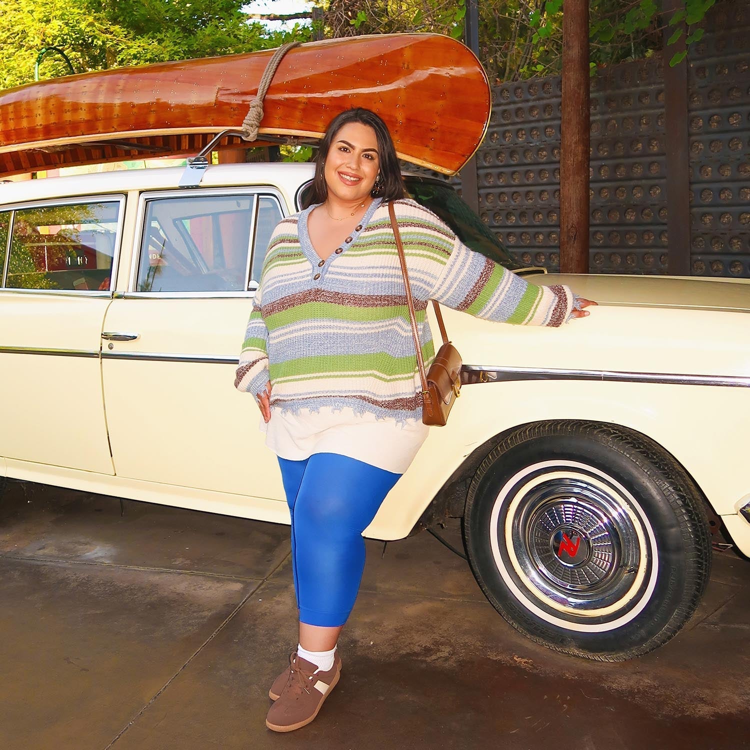 Itzel - Size F