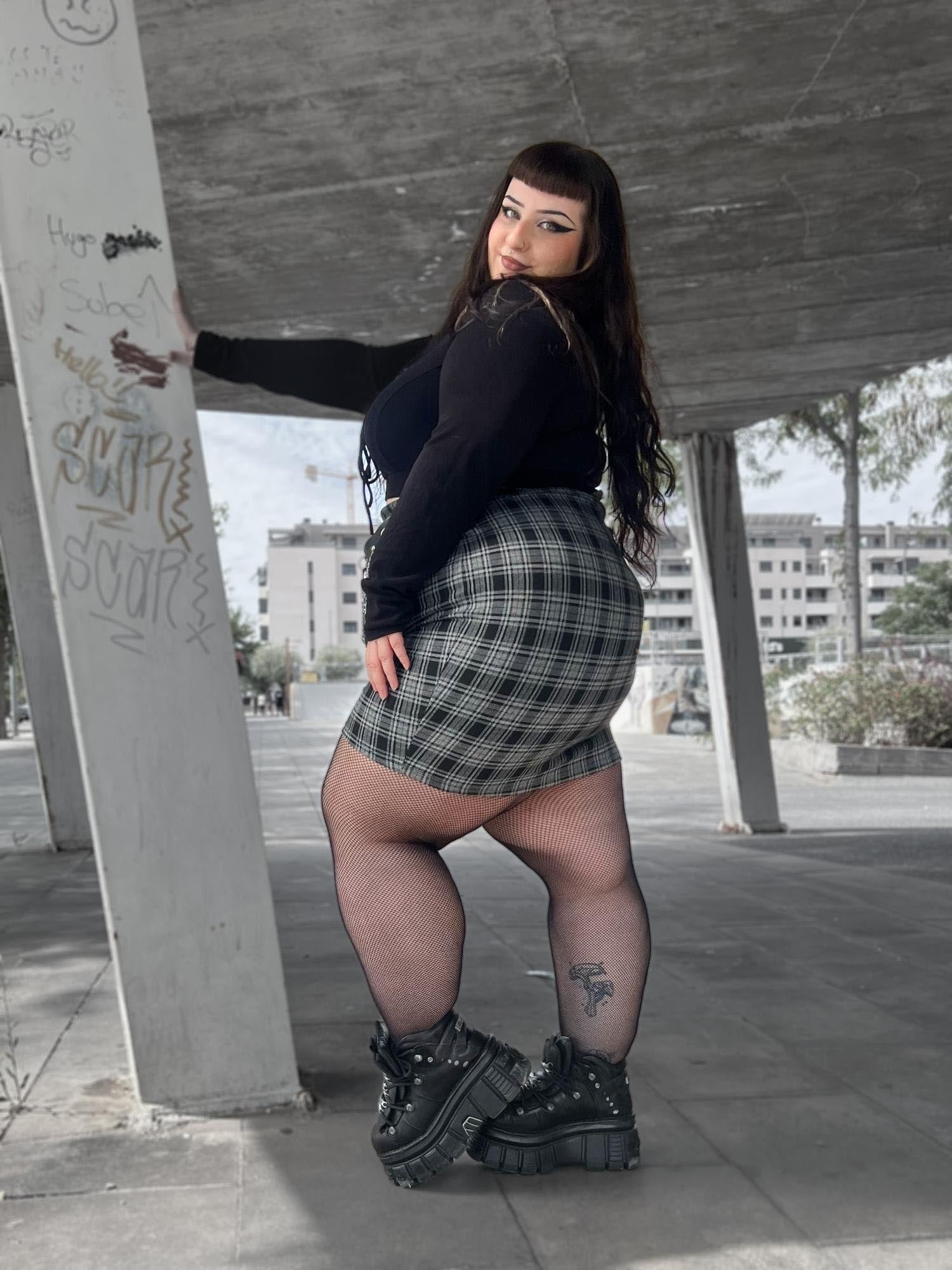 Marta - Size G