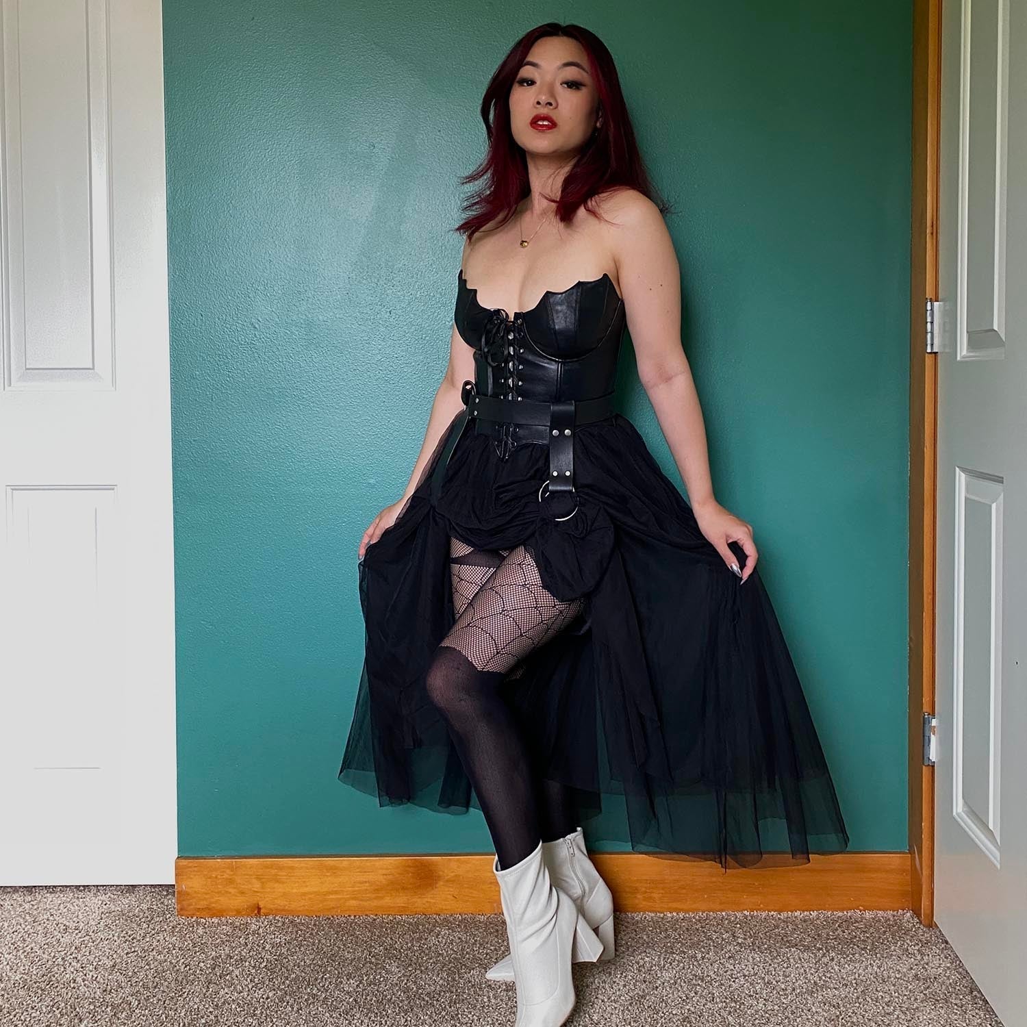 Mock Garter Fishnets - Venom
