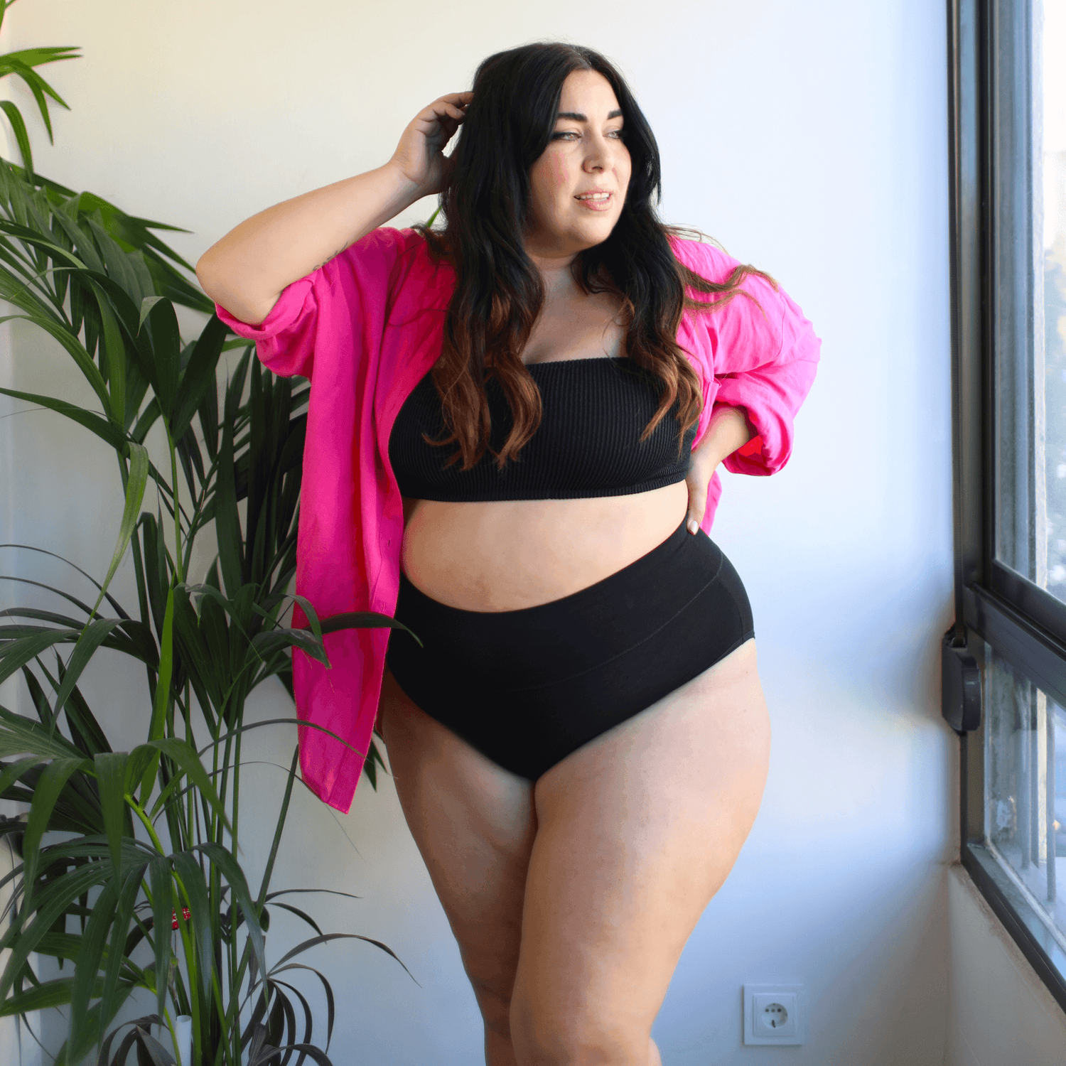 Yamila - Size F