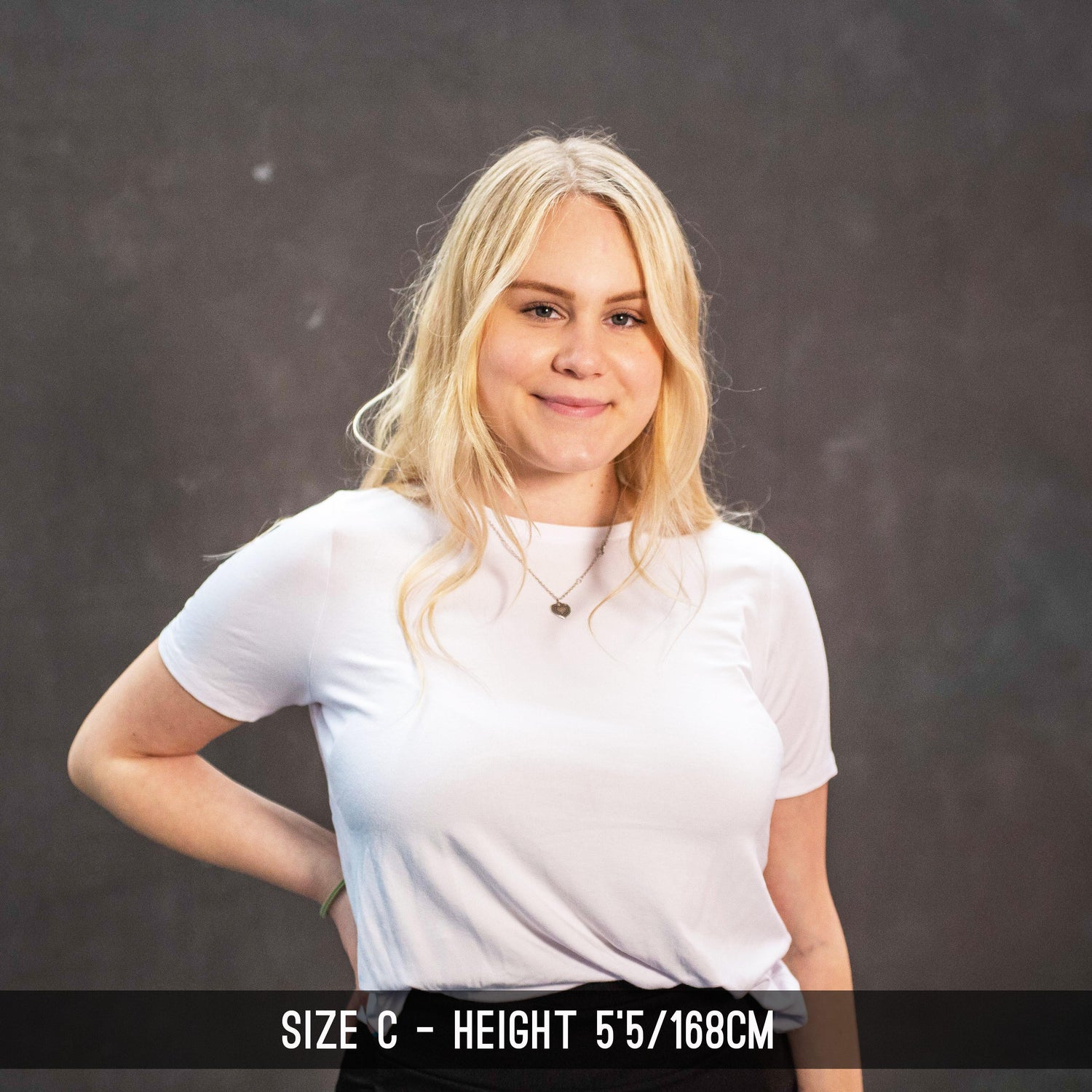White T-shirt - Snag