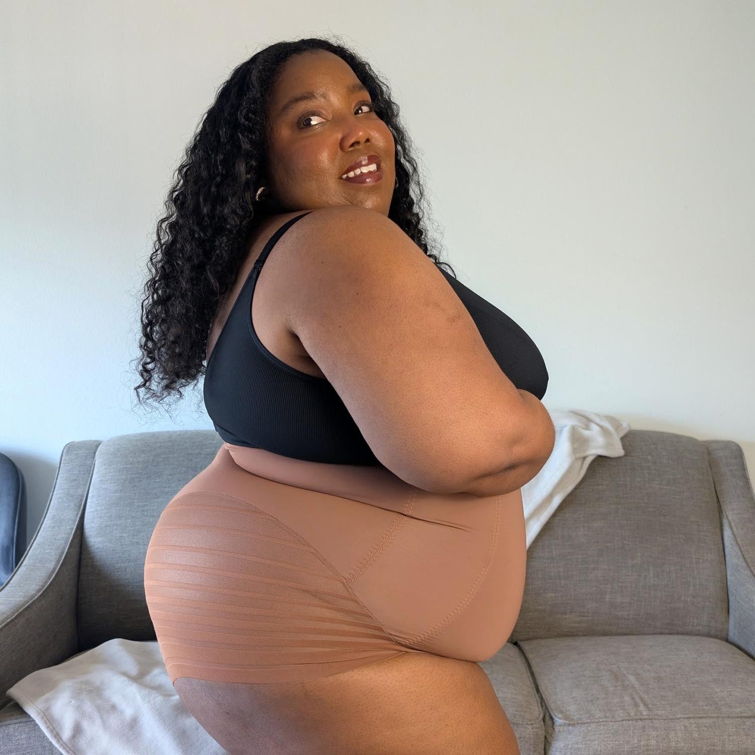 Ebony - Size H1