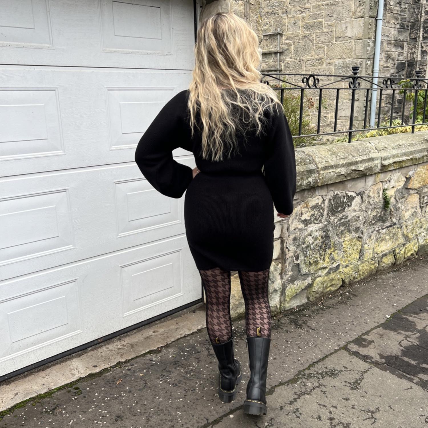 Erin, 5'5