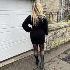 Erin, 5'5" / 165cm - Size C