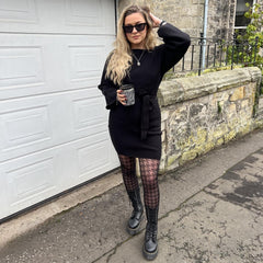 Erin, 5'5" / 165cm - Size C