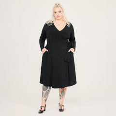 Iona, 5'10" - Size F