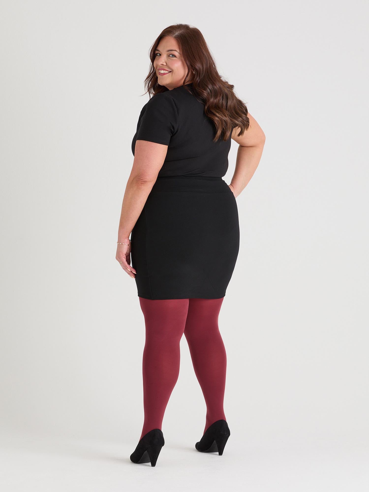 Lauren - Size F