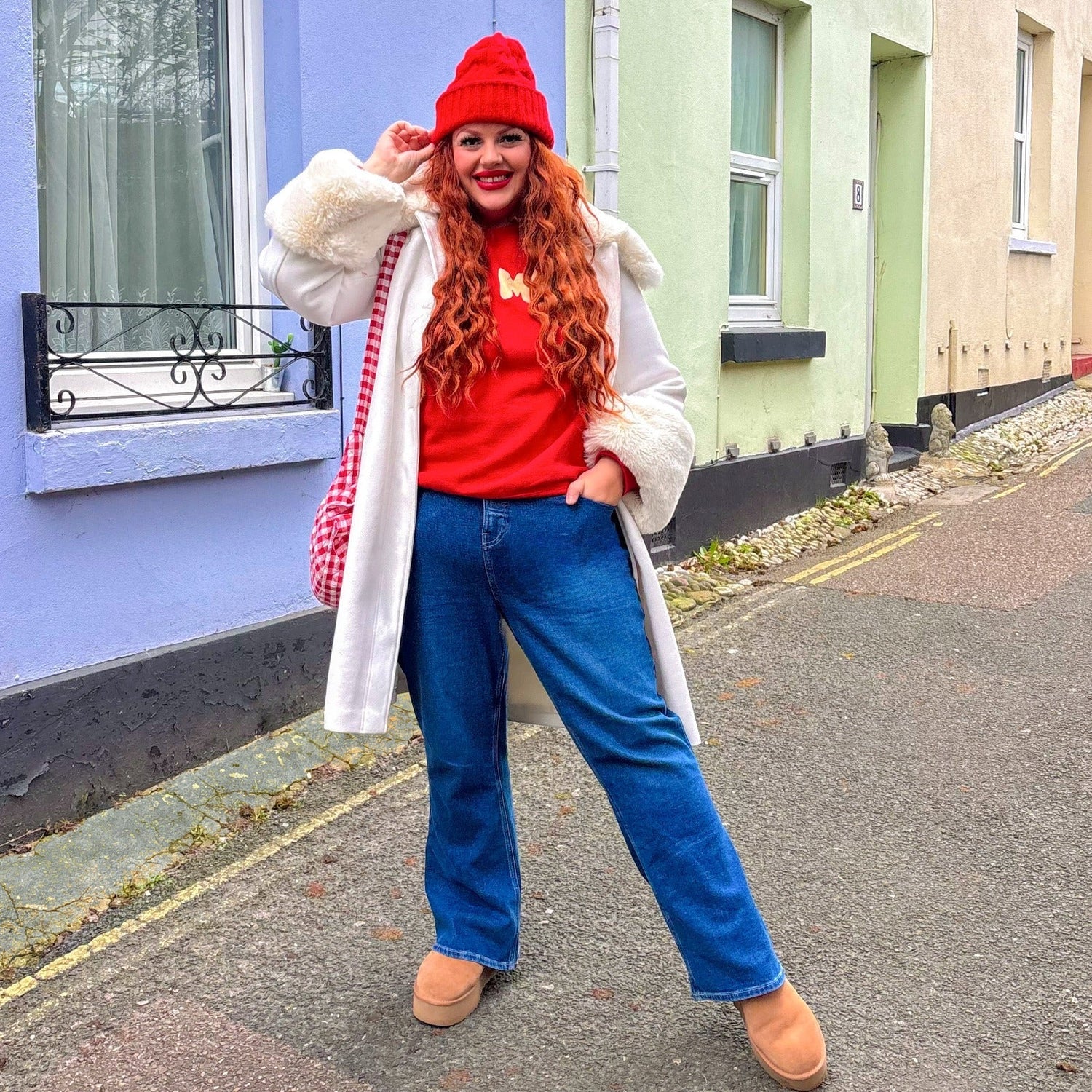 Hayley - Size F2 - 5ft 9